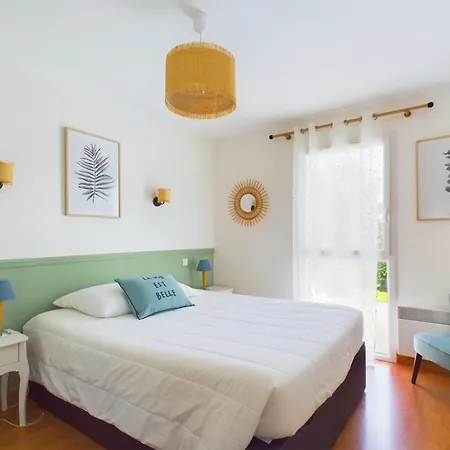 Maison Pour 6 Adultes,1 Enfant - Piscine Collective * لي سابلِ دولونْ