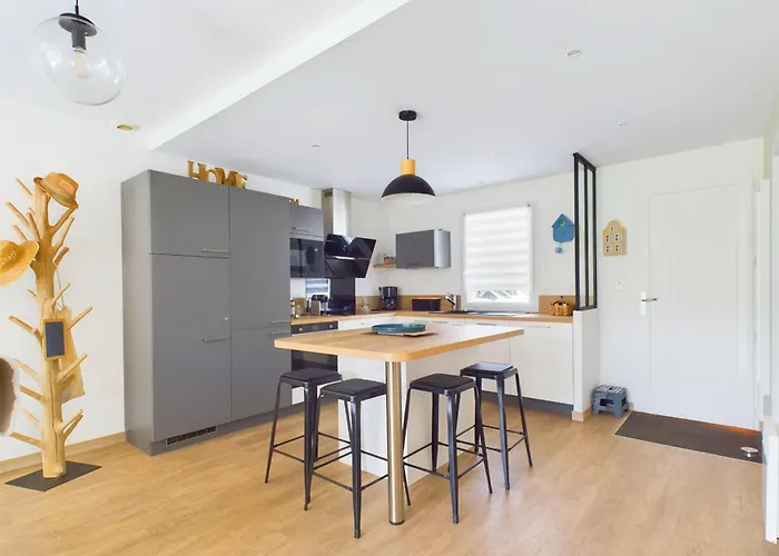 Maison Pour 6 Adultes,1 Enfant - Piscine Collective Vakantiehuis