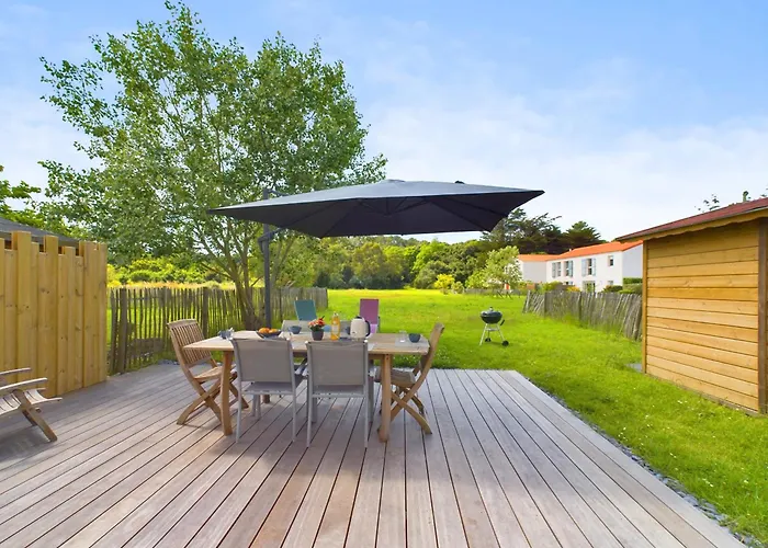 Vakantiehuis Maison Pour 6 Adultes,1 Enfant - Piscine Collective