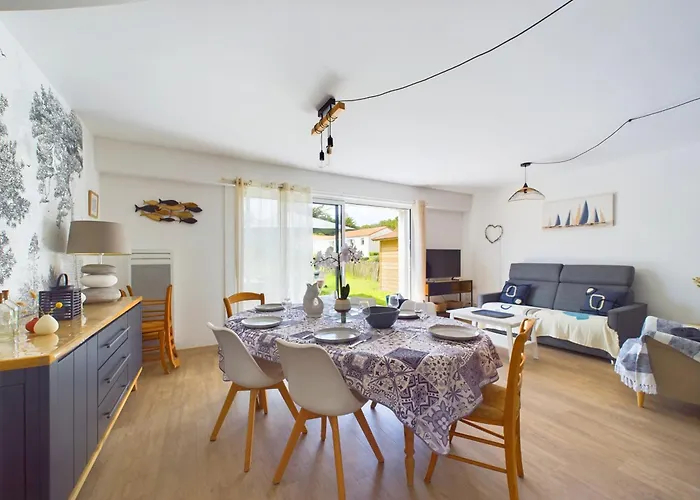 Maison Pour 6 Adultes,1 Enfant - Piscine Collective *